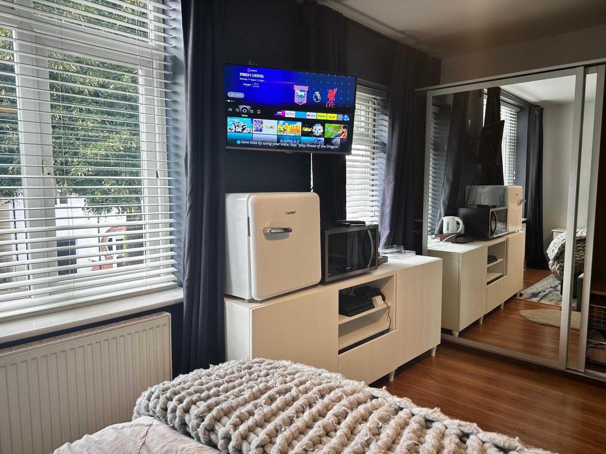 Lux Akinle Residence Ноттингем Экстерьер фото