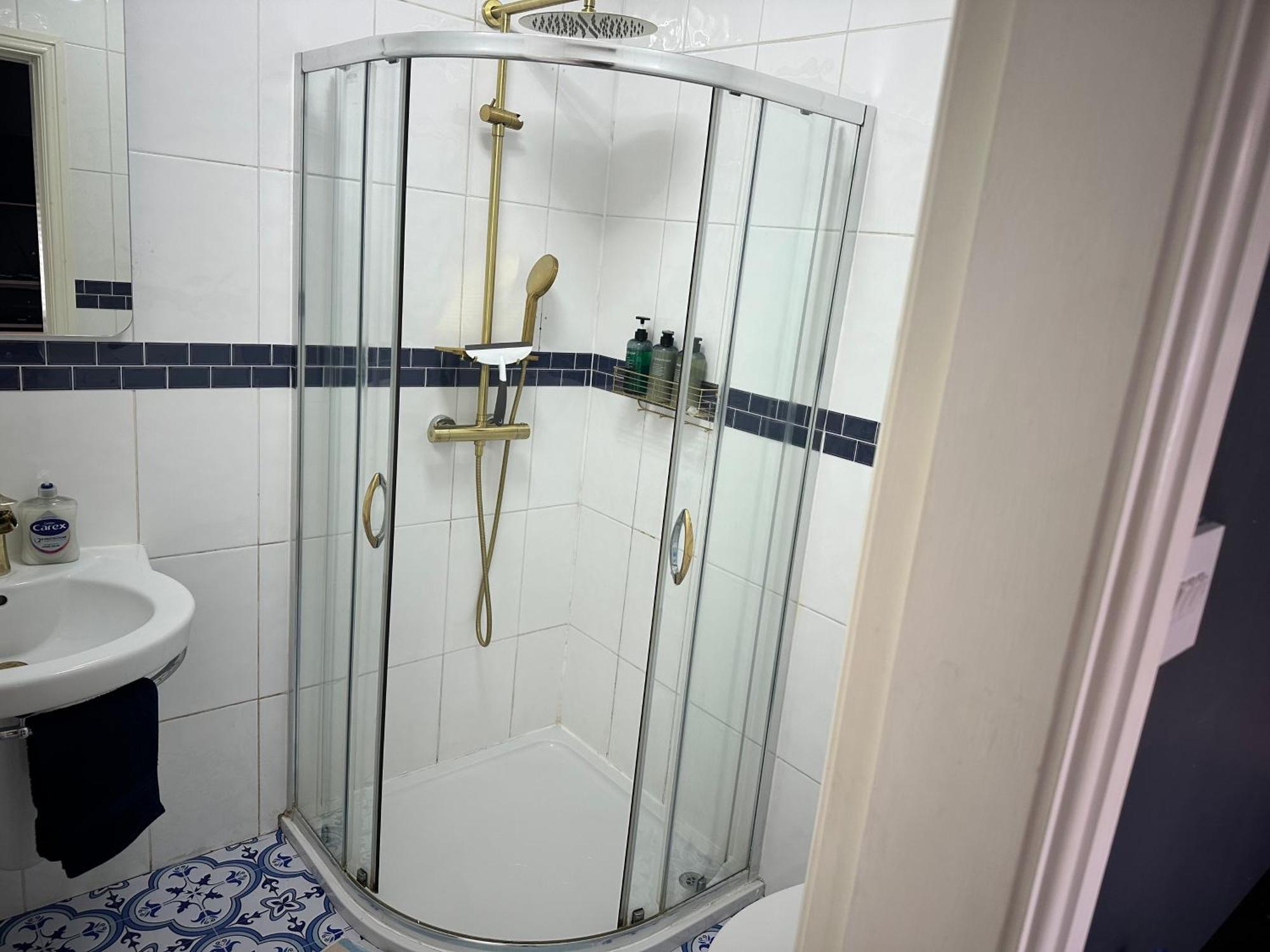 Lux Akinle Residence Ноттингем Экстерьер фото