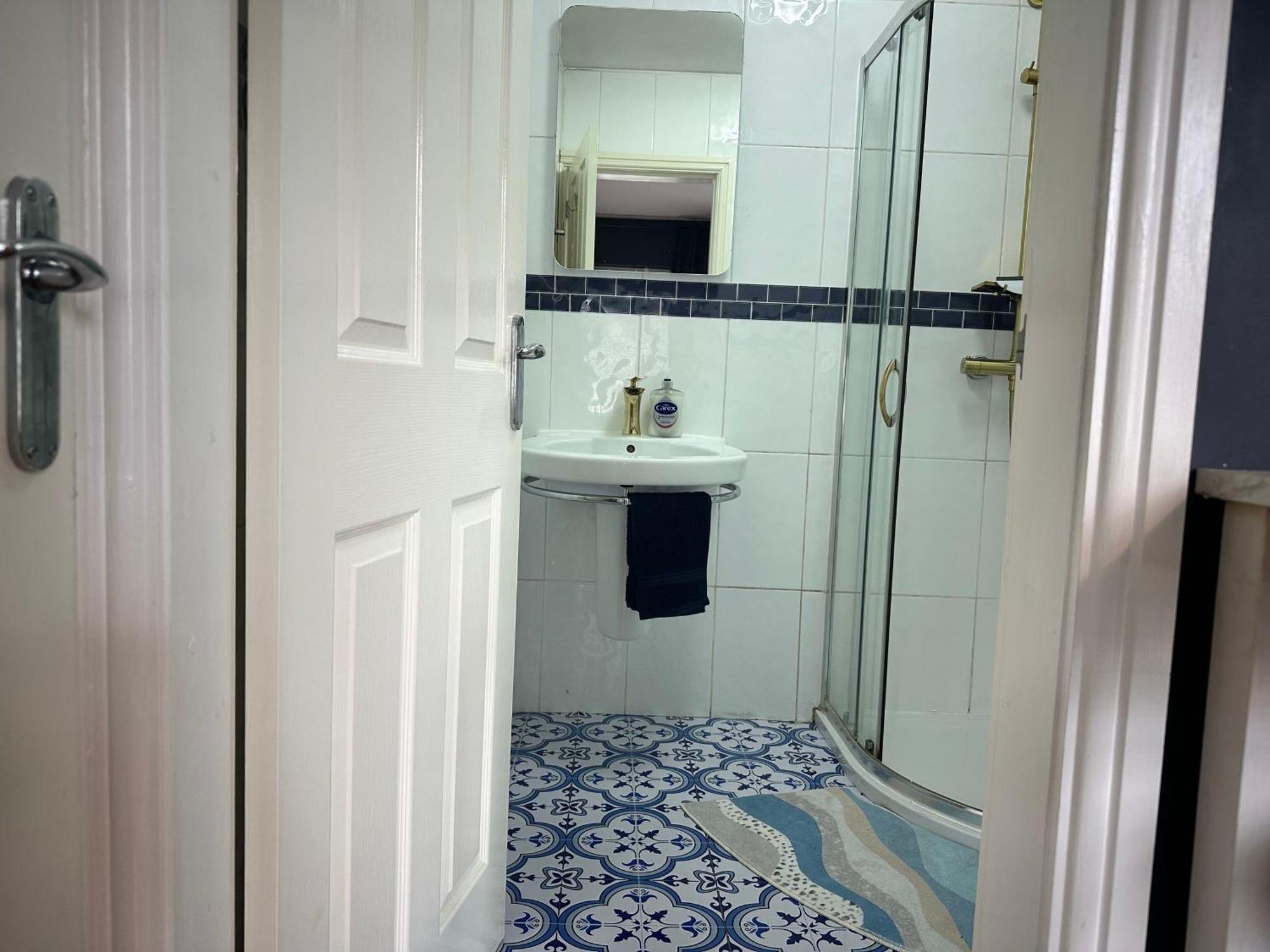 Lux Akinle Residence Ноттингем Экстерьер фото